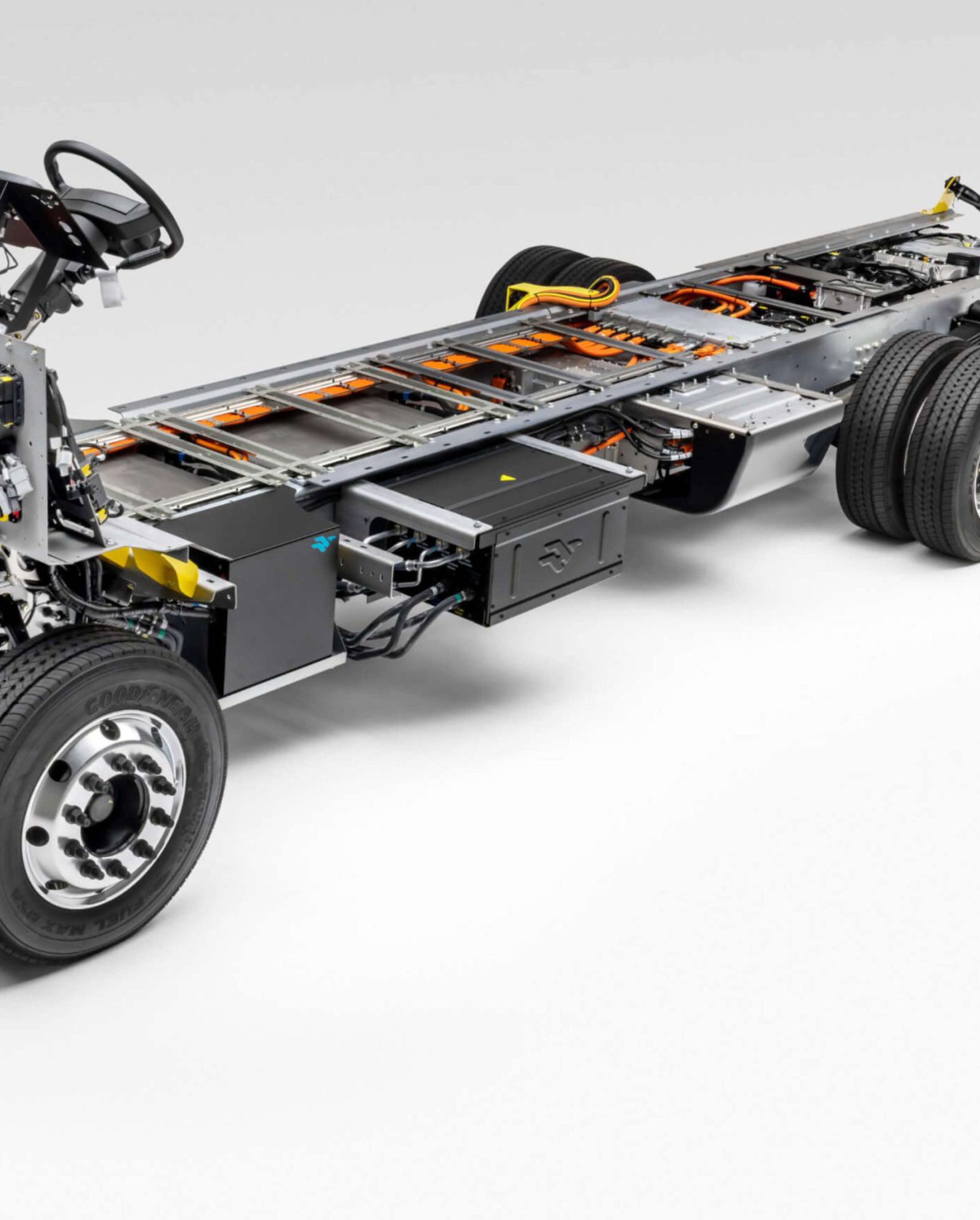 Harbinger | Our Products | Hybrid Chassis 208" Wheelbase